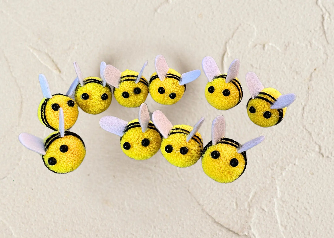 Süße Deko Filzbienen im 10er Set