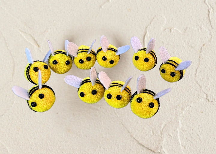 Süße Deko Filzbienen im 10er Set
