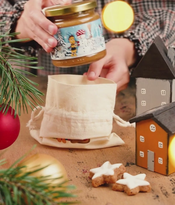 Kinderhonige im Weihnachtssäckchen